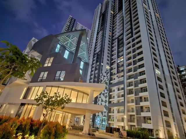 Resale | 2.5 BHK + Prayer Room 1413 Sq.Ft. Apartment in Candeur 40