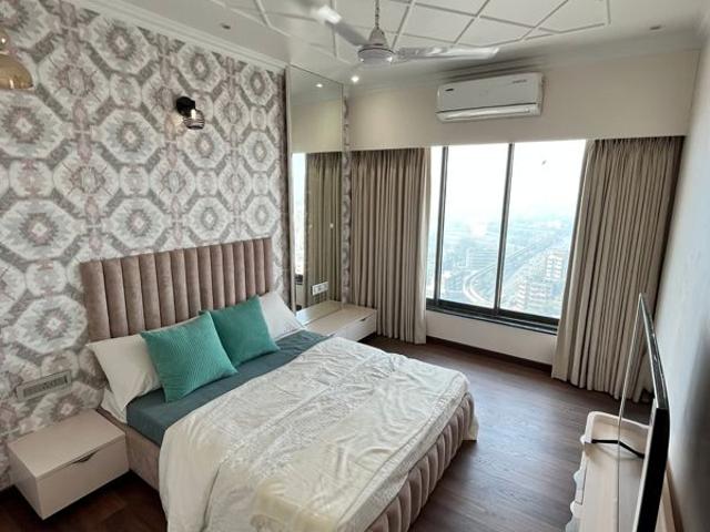 Resale | 2.5 BHK + Prayer Room,Store Room 808 Sq.Ft. Apartment in Neumec Shreeji Towers