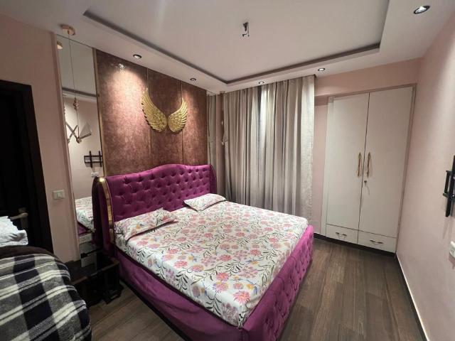Resale | 2.5 BHK + Prayer Room,Study Room 1370 Sq.Ft. Apartment in H R Buildcon Elite Homz