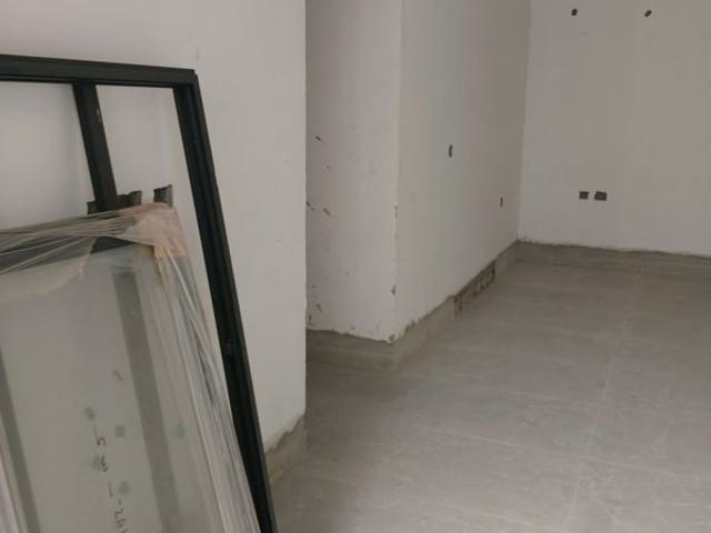 Resale | 2.5 BHK + Servant Room 1440 Sq.Ft. Apartment in One OAK Natura