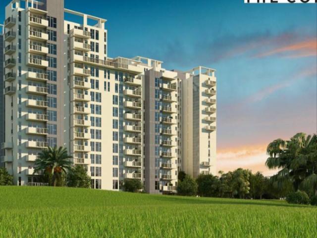 Resale | 2.5 BHK + Servant Room,Study Room 1250 Sq.Ft. Apartment in Ireo The Corridors