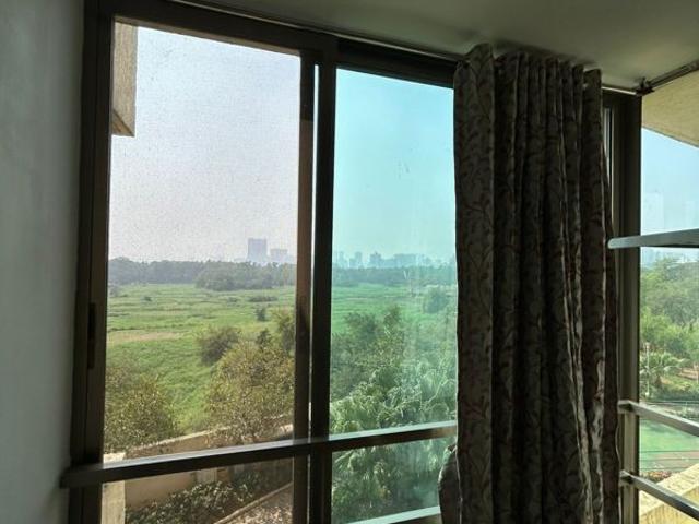 Resale | 2.5 BHK + Store Room 1105 Sq.Ft. Apartment in Oberoi Realty Woods