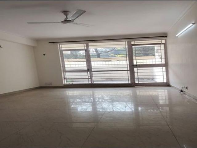 Resale | 2.5 BHK + Store Room 1210 Sq.Ft. Apartment in Vasant Kunj