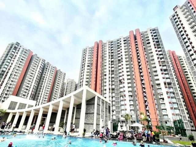 Resale | 2.5 BHK + Store Room 759 Sq.Ft. Apartment in Lodha Codename Premier