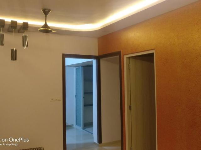 Resale | 2.5 BHK + Study Room,Store Room 815 Sq.Ft. Apartment in Lodha Casa Rio Gold