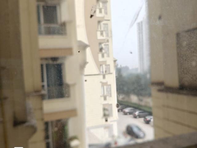 Resale | 2.5 BHK + Study Room 1450 Sq.Ft. Apartment in MI Regal Court