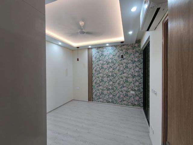 Resale | 2.5 BHK + Study Room 1516 Sq.Ft. Apartment in M3M Heights