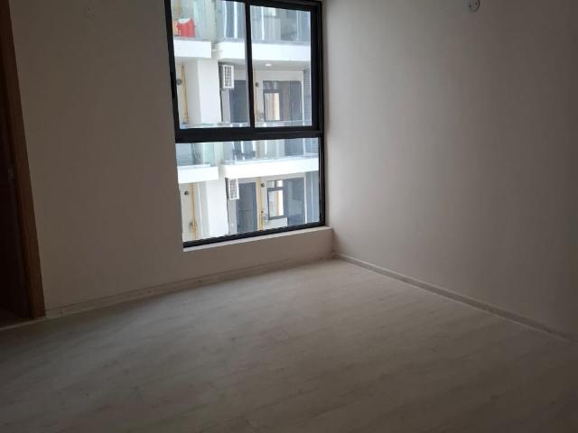 Resale | 2.5 BHK + Study Room 1516 Sq.Ft. Apartment in M3M Heights