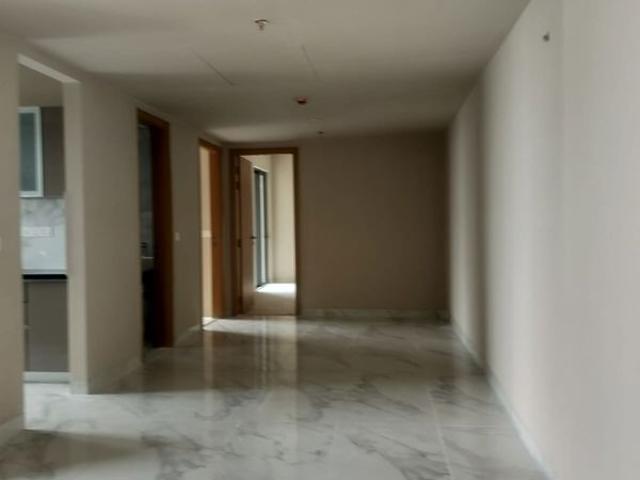 Resale | 2.5 BHK + Study Room 1516 Sq.Ft. Apartment in M3M Sky City