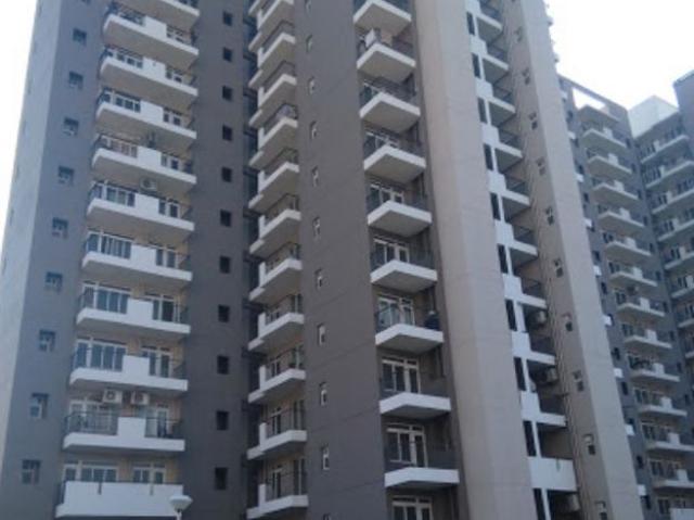 Resale | 2.5 BHK + Study Room 1550 Sq.Ft. Apartment in Corona Graceiux