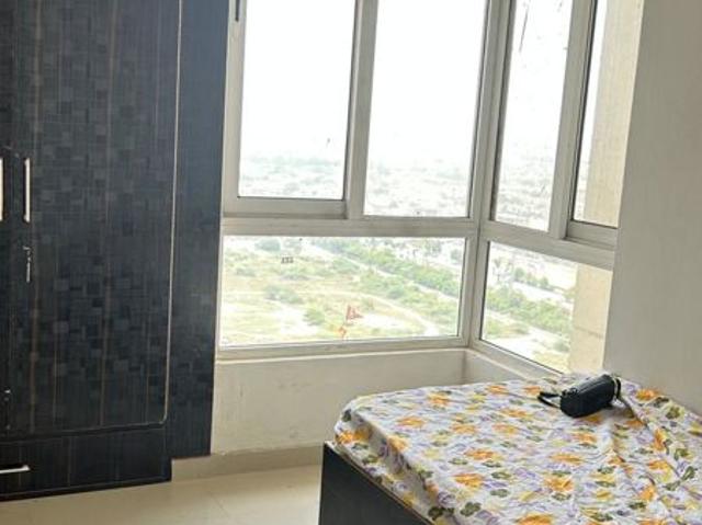 Resale | 2.5 BHK + Study Room 1155 Sq.Ft. Apartment in Prateek Grand City