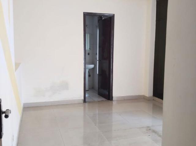 Resale | 2.5 BHK + Study Room 1320 Sq.Ft. Apartment in Crossing Republik