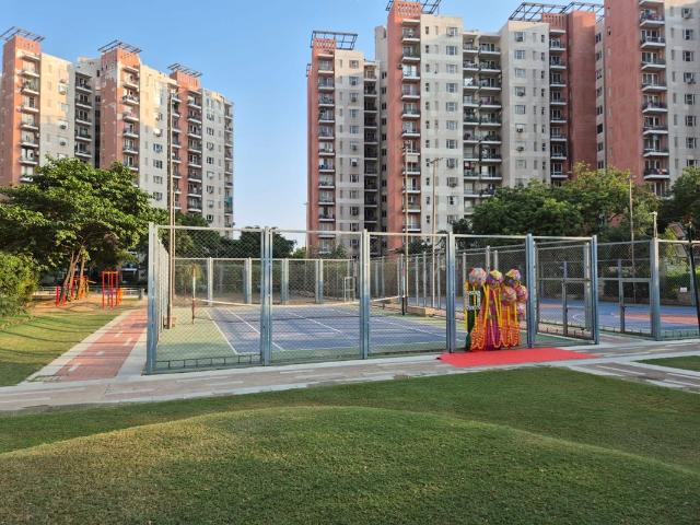 Resale | 2.5 BHK + Study Room 1329 Sq.Ft. Apartment in Mahindra Aura