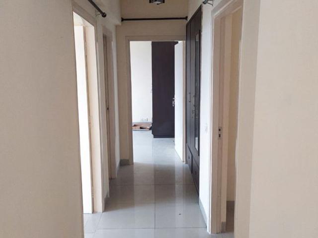 Resale | 2.5 BHK + Study Room 1329 Sq.Ft. Apartment in Mahindra Aura