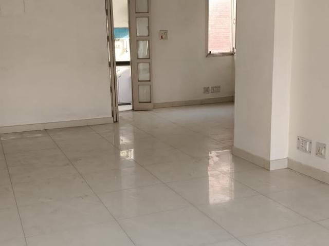 Resale | 2.5 BHK + Study Room 1345 Sq.Ft. Apartment in Mayur Vihar