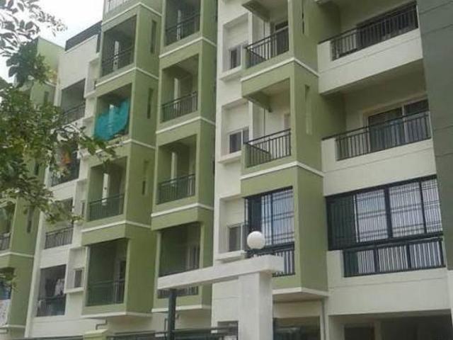 Resale | 2 BHK 1043 Sq.Ft. Apartment in Venus Hydra