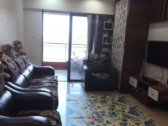 Resale | 2 BHK 1040 Sq.Ft. Apartment in Balewadi