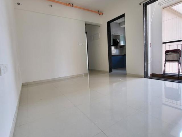 Resale | 2 BHK 1040 Sq.Ft. Apartment in Fenkin Belleza