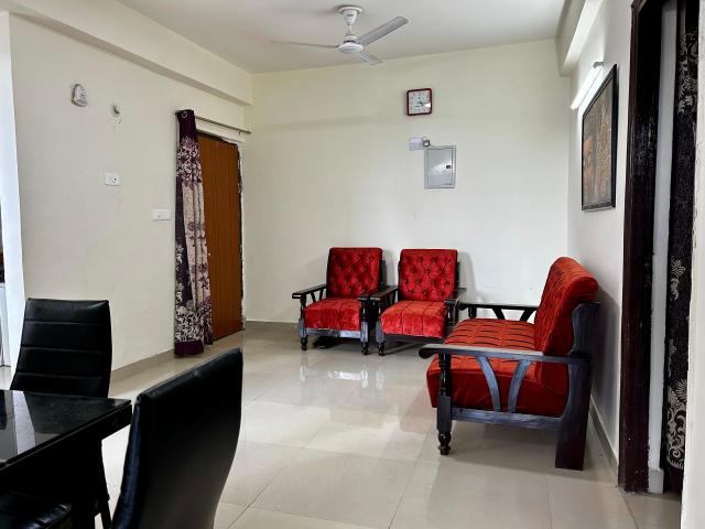 Resale | 2 BHK 1040 Sq.Ft. Apartment in KW Srishti