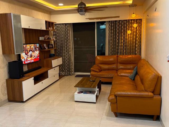 Resale | 2 BHK + 1045 Sq.Ft. Apartment in Karia Konark Orchid