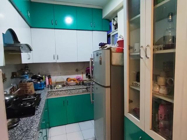 Resale | 2 BHK 1045 Sq.Ft. Apartment in VVIP Addresses