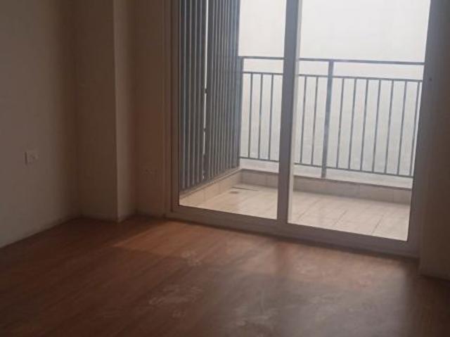 Resale | 2 BHK 1053 Sq.Ft. Apartment in Godrej Woods