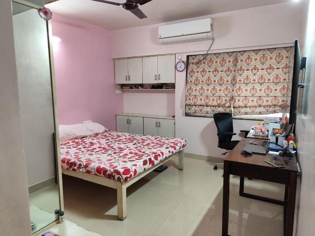 Resale | 2 BHK 1050 Sq.Ft. Apartment in Bhujbal Township