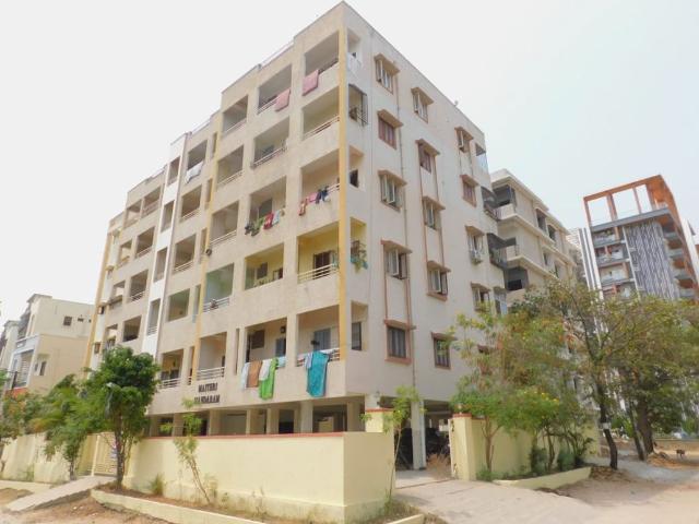 Resale | 2 BHK 1050 Sq.Ft. Apartment in Maithri Enclave