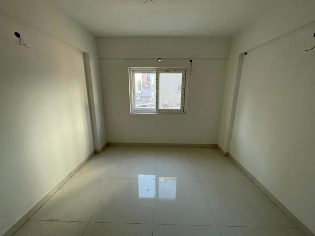 Resale | 2 BHK + 1050 Sq.Ft. Apartment in Majestic Fortune