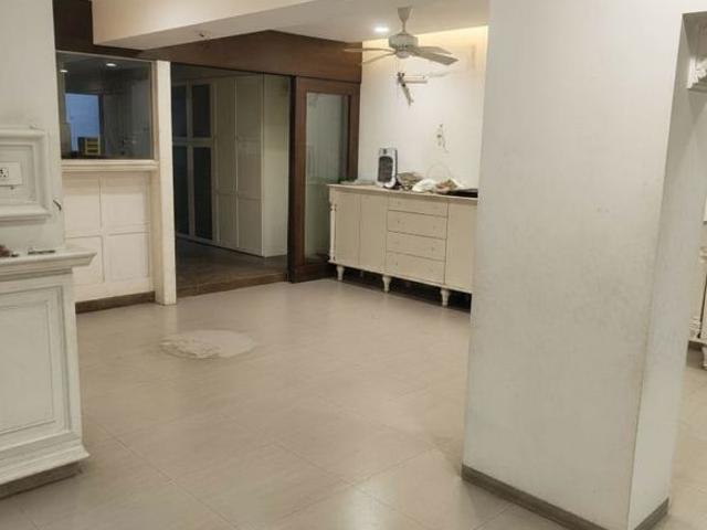 Resale | 2 BHK 1050 Sq.Ft. Apartment in Mantri Kinara