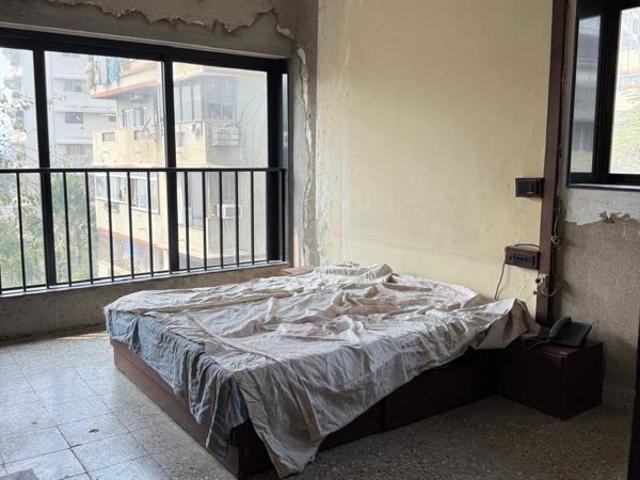 Resale | 2 BHK 1050 Sq.Ft. Apartment in Sagar Sangeet CHS Colaba