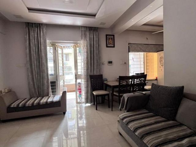 Resale | 2 BHK 1050 Sq.Ft. Apartment in Pimple Saudagar