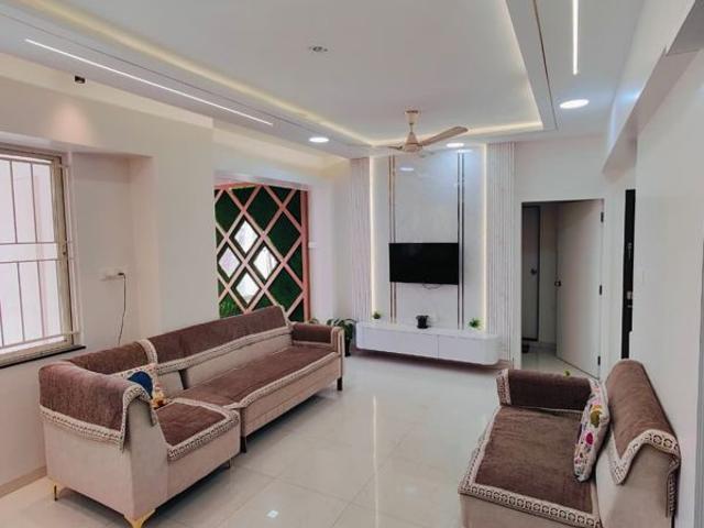 Resale | 2 BHK 1050 Sq.Ft. Apartment in Wakad