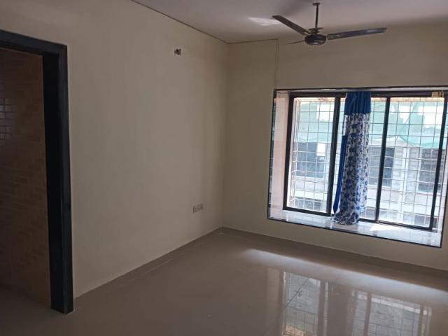 Resale | 2 BHK 1050 Sq.Ft. Apartment in Velentine Tower
