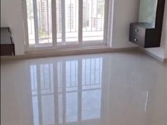 Resale | 2 BHK 1055 Sq.Ft. Apartment in Dosti Imperia Phase I