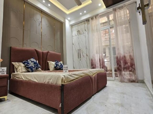 Resale | 2 BHK 1063 Sq.Ft. Apartment in Sunshine Apartments Sector 73