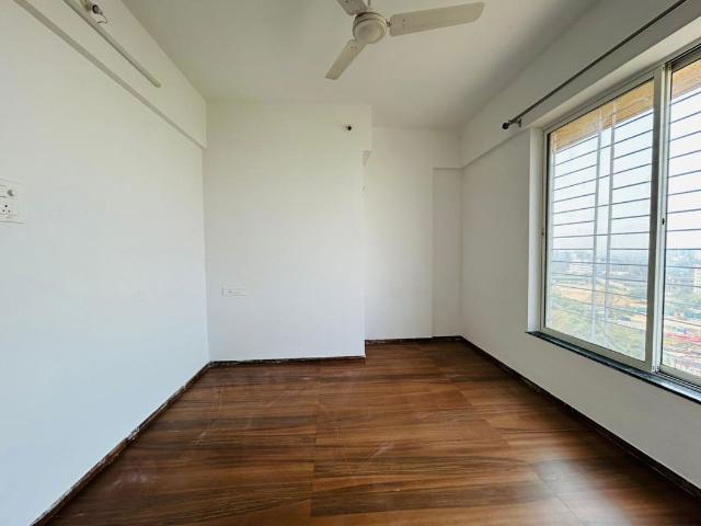 Resale | 2 BHK 1061 Sq.Ft. Apartment in Vadgaon Budruk