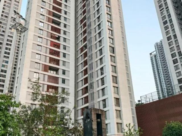 Resale | 2 BHK 1065 Sq.Ft. Apartment in Piramal Vaikunth