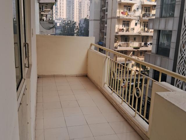Resale | 2 BHK 1070 Sq.Ft. Apartment in KW Srishti