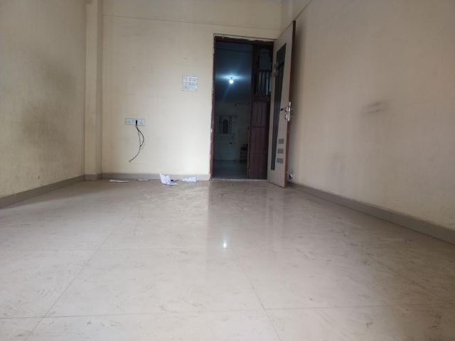 Resale | 2 BHK 1070 Sq.Ft. Apartment in Space Enclave