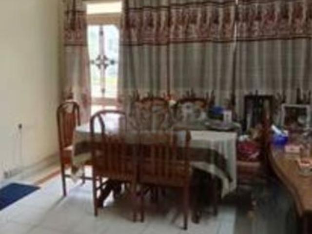 Resale | 2 BHK 1075 Sq.Ft. Apartment in Butler Colony