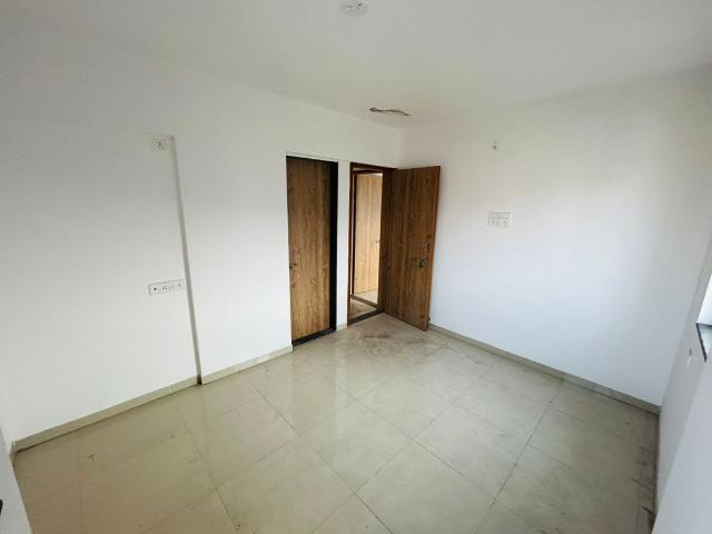 Resale | 2 BHK 1078 Sq.Ft. Apartment in Pimple Saudagar