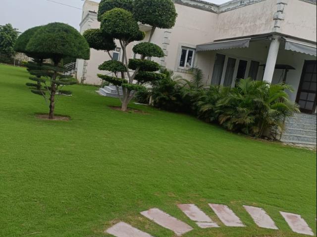 Resale | 2 BHK 10800 Sq.Ft. Independent House in Vatika Kunj