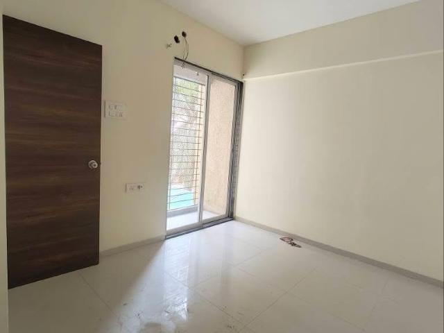 Resale | 2 BHK 1080 Sq.Ft. Apartment in Shyam Imperial Heights
