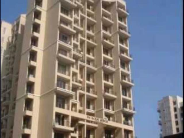 Resale | 2 BHK 1080 Sq.Ft. Apartment in Stone Crystal Tower