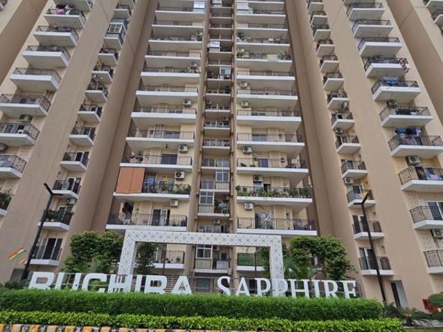 Resale | 2 BHK 1087 Sq.Ft. Apartment in The Golden Gate