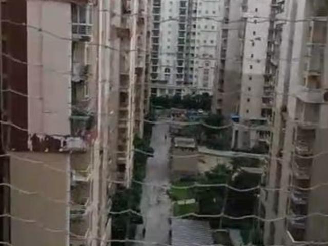 Resale | 2 BHK + 1085 Sq.Ft. Apartment in Nimbus The Golden Palm