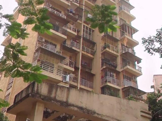 Resale | 2 BHK 1090 Sq.Ft. Apartment in Ghp Sonnet