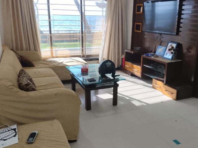 Resale | 2 BHK 1000 Sq.Ft. Apartment in Beach Haven