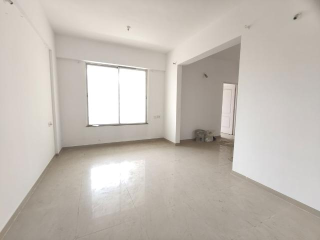 Resale | 2 BHK 1000 Sq.Ft. Apartment in Goel Ganga Sparsh